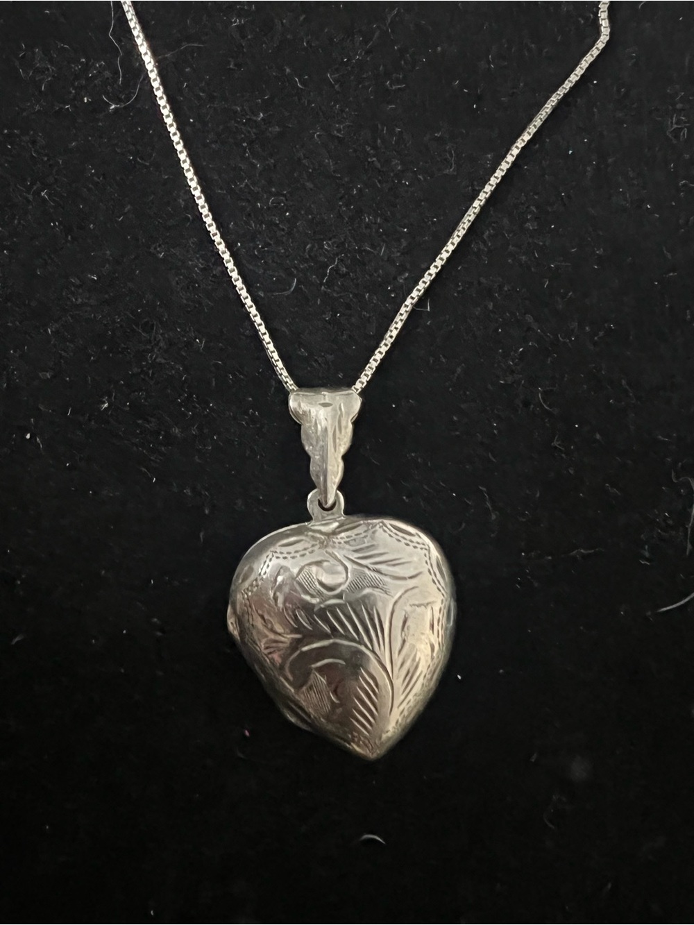 925 STERLING SILVER HEART LOCKET NECKLACE